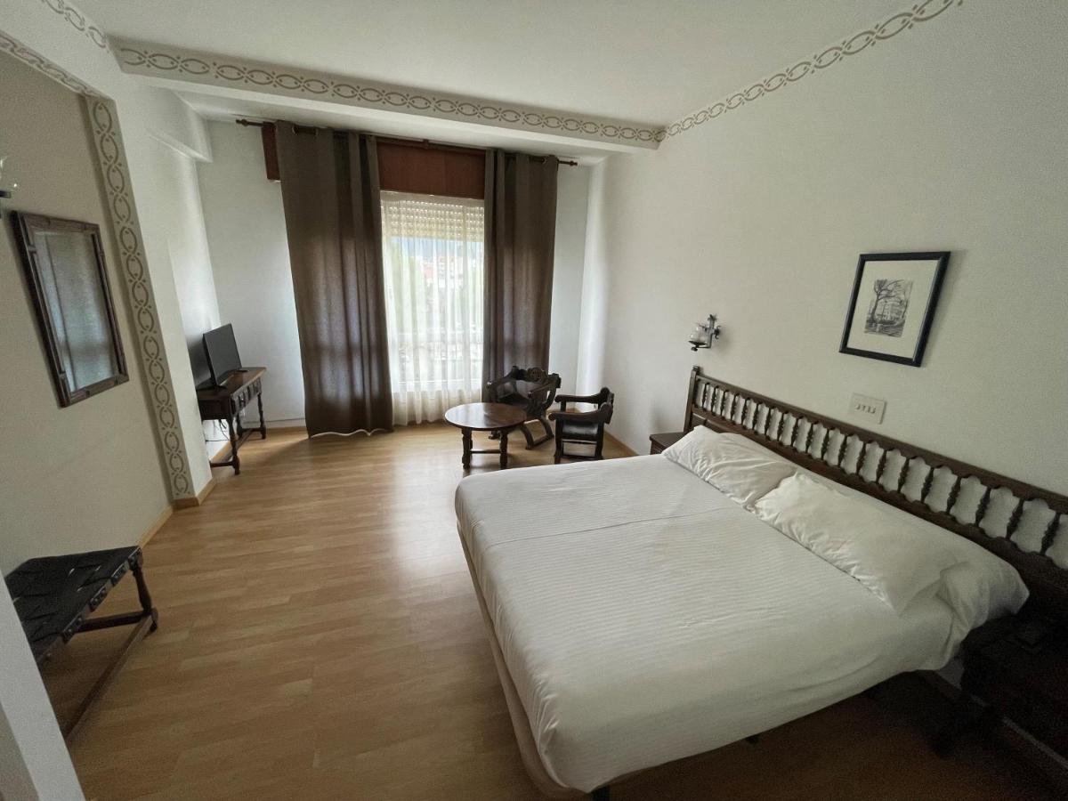 Hotel Eumesa Pontedeume Extérieur photo