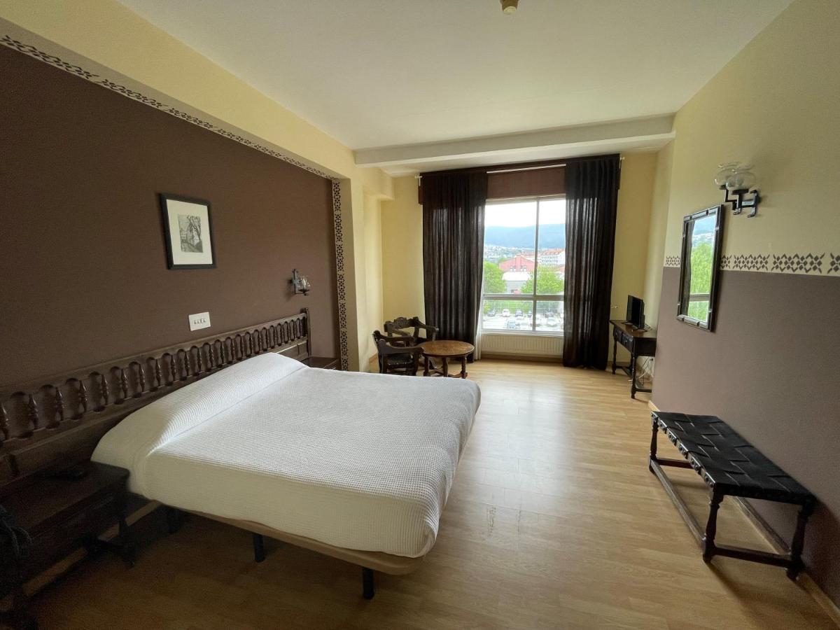 Hotel Eumesa Pontedeume Extérieur photo